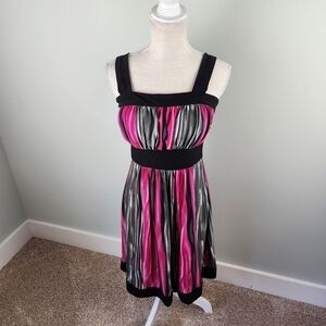 Raya Sun Padded Bust Tie Waist Stretch Midi Dress Size Medium NWT